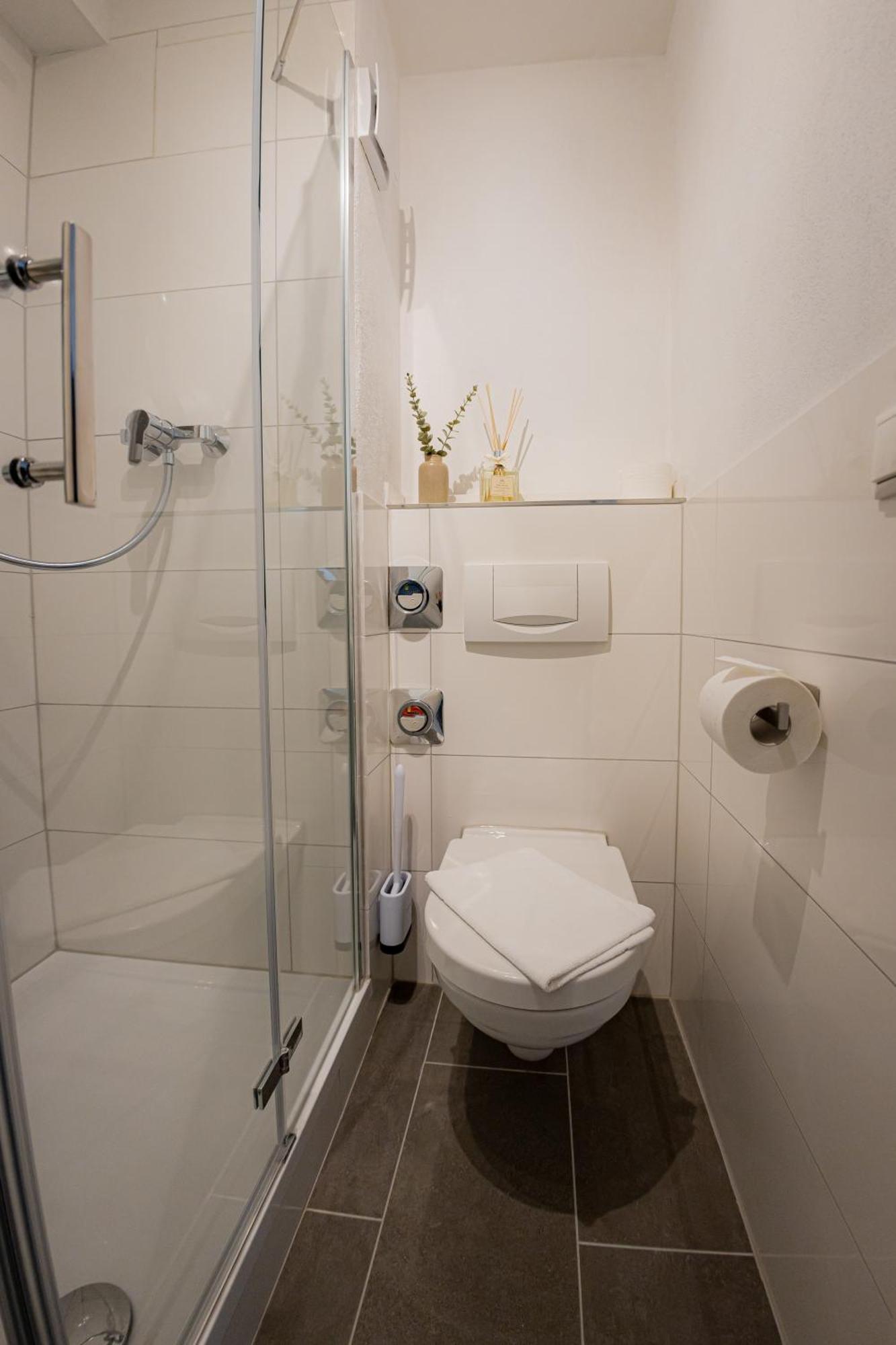 Come4stay - Holzheim I Modern I Wlan I Kueche I Parkplatz I Smarttv Mit Netflix